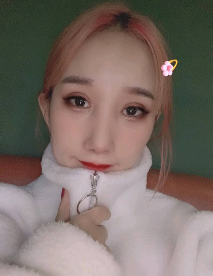 咪咪又软又大，抓着很舒服